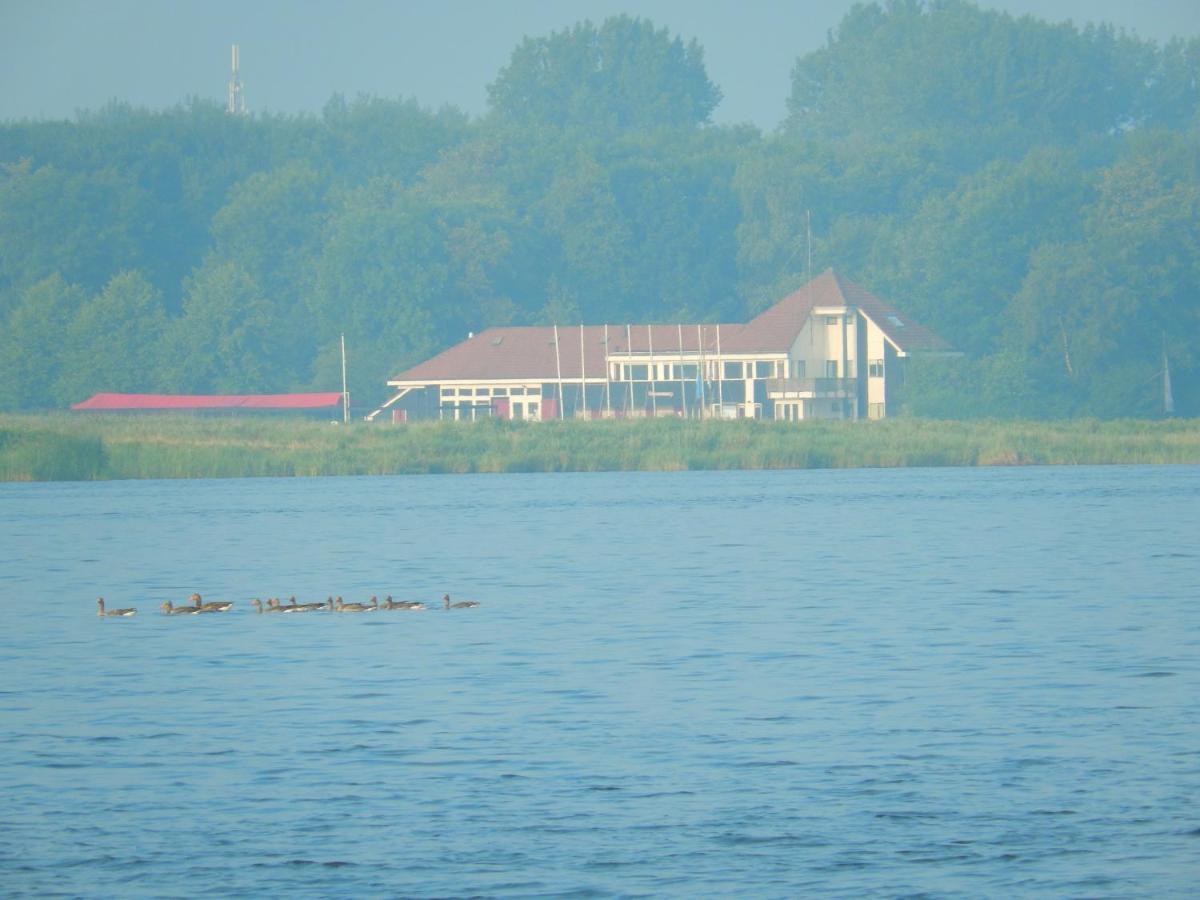 Villa Waterland Den Ilp Kültér fotó